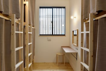 hostel mitsuwaya osaka