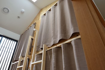 hostel mitsuwaya osaka