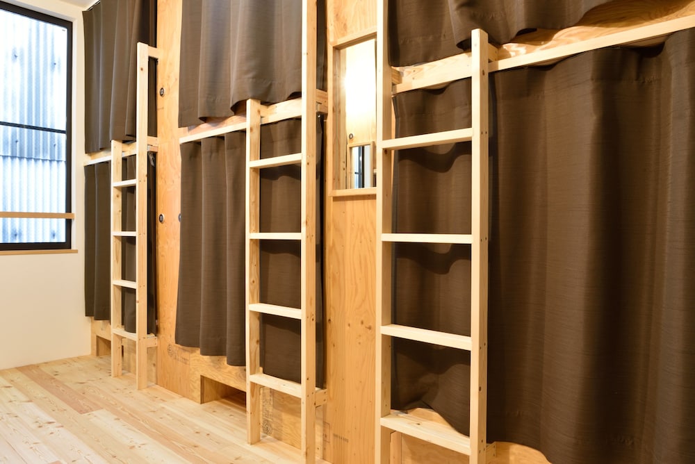 hostel mitsuwaya osaka