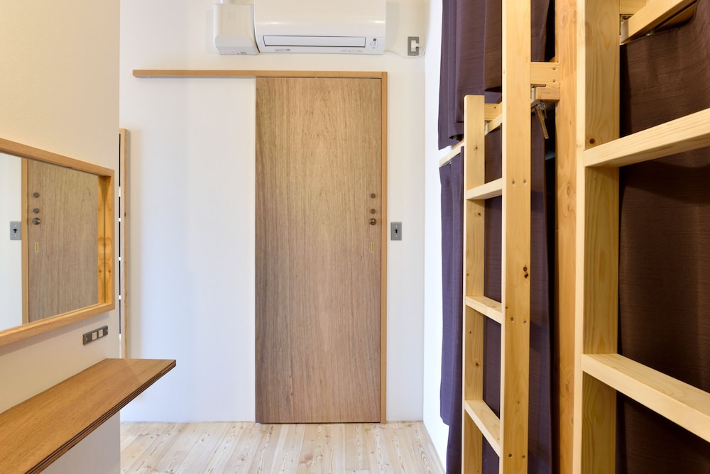 hostel mitsuwaya osaka