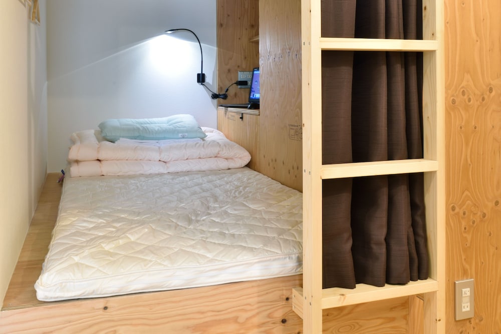 hostel mitsuwaya osaka