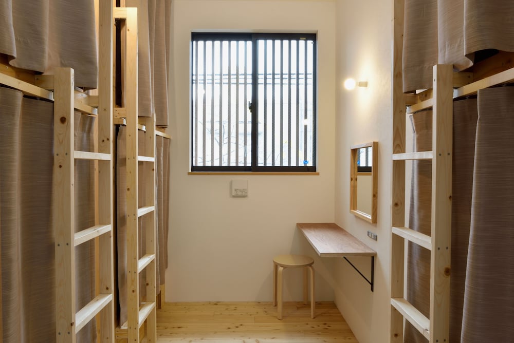 hostel mitsuwaya osaka