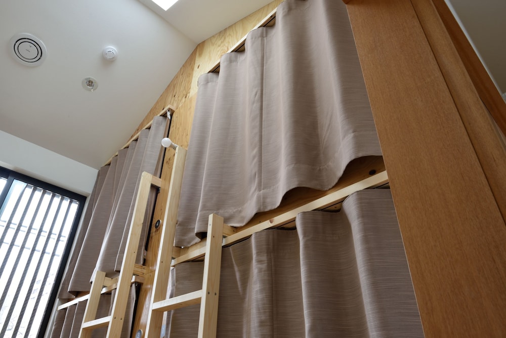 hostel mitsuwaya osaka