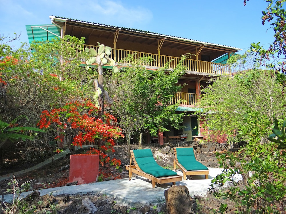 galapagos chalet