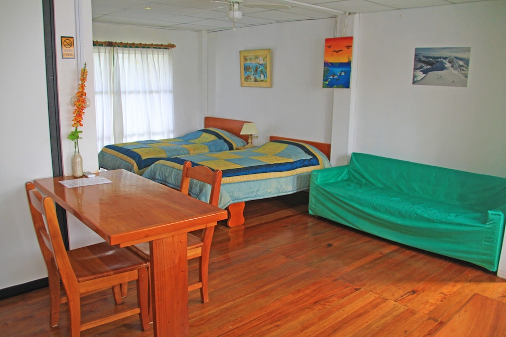 galapagos chalet