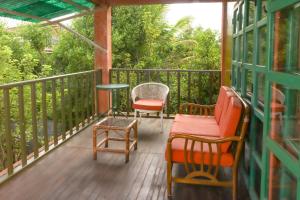 galapagos chalet