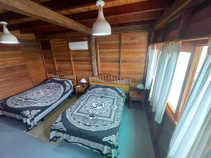 galapagos chalet
