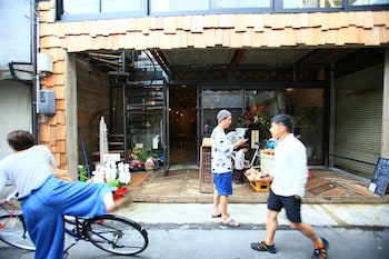 Kamp Houkan-Cho Backpacker's Inn & Lounge - Hostel,Maniwa>>Kurashiki,2 star