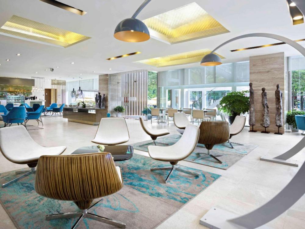 novotel suites hanoi