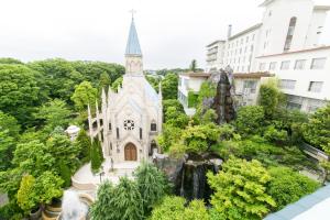 hotel crystal palace