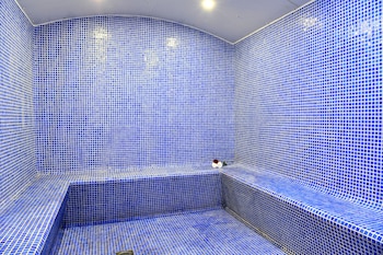 gulf suites hotel amwaj