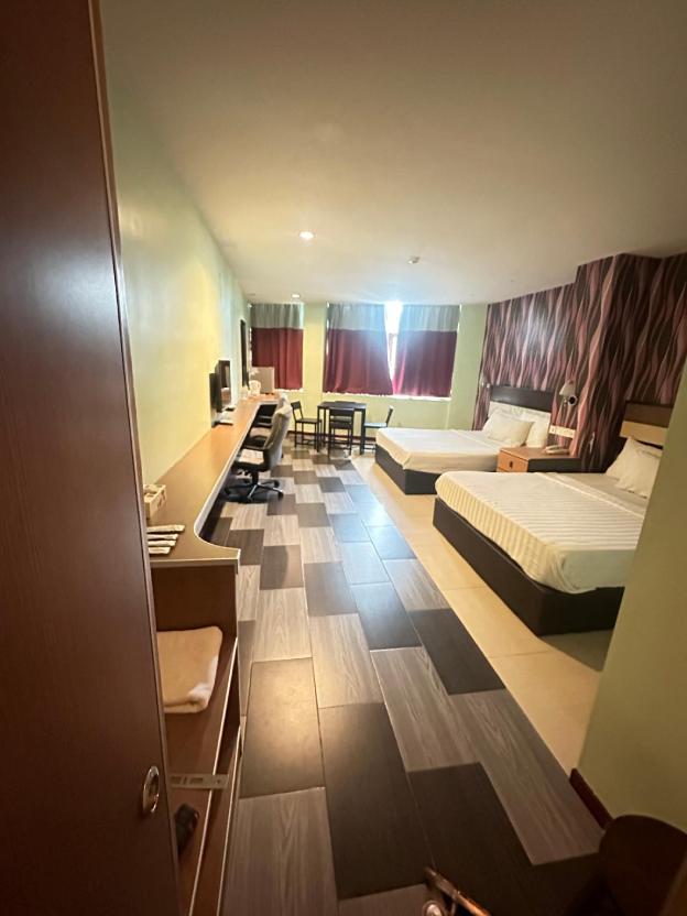 hotel midtown villa