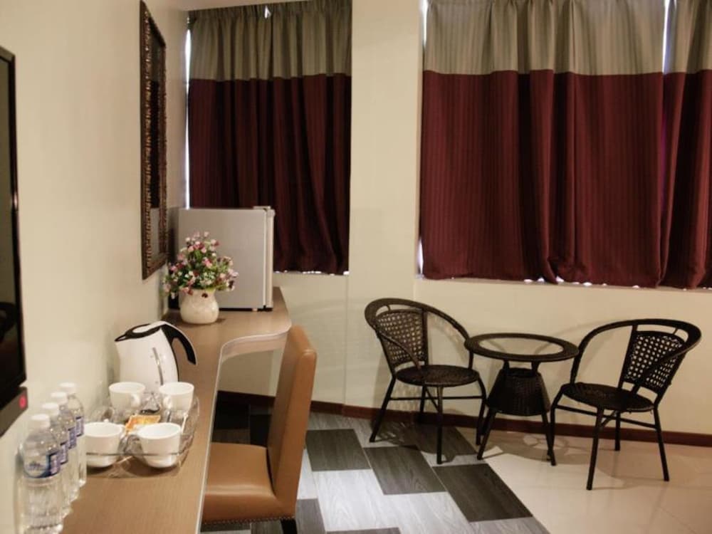 hotel midtown villa