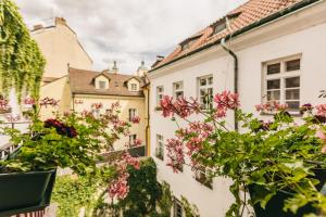 Prague Siesta Apartments,Kralupy Nad Vltavou>>Cestlice,4 star