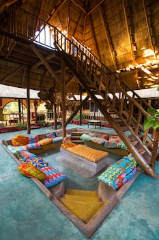 Jollyboys Backpackers,Southern>>Livingstone,3 star