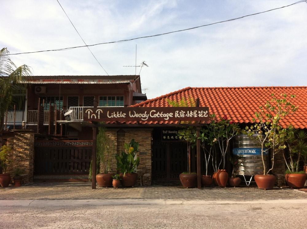 Tnt Novelty House,Hilir Perak>>Durian Sebatang,3 star