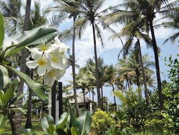 the emerald sea resort