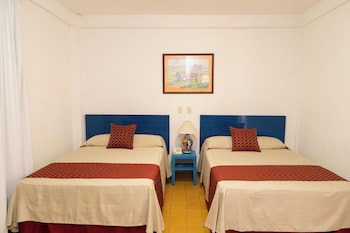 hotel encino malecon centro puerto vallarta