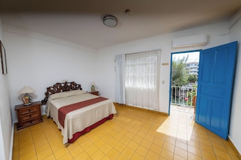 hotel encino malecon centro puerto vallarta