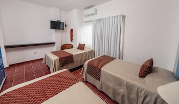 hotel encino malecon centro puerto vallarta