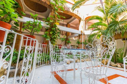 hotel encino malecon centro puerto vallarta