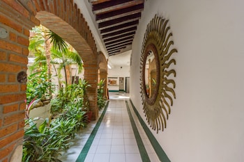 hotel encino malecon centro puerto vallarta