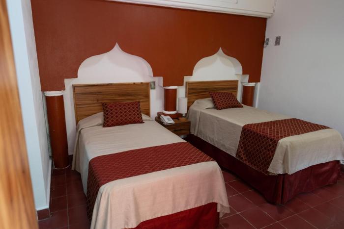 hotel encino malecon centro puerto vallarta