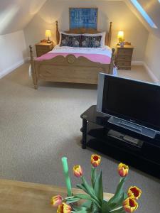 the hayloft at oakwood barn