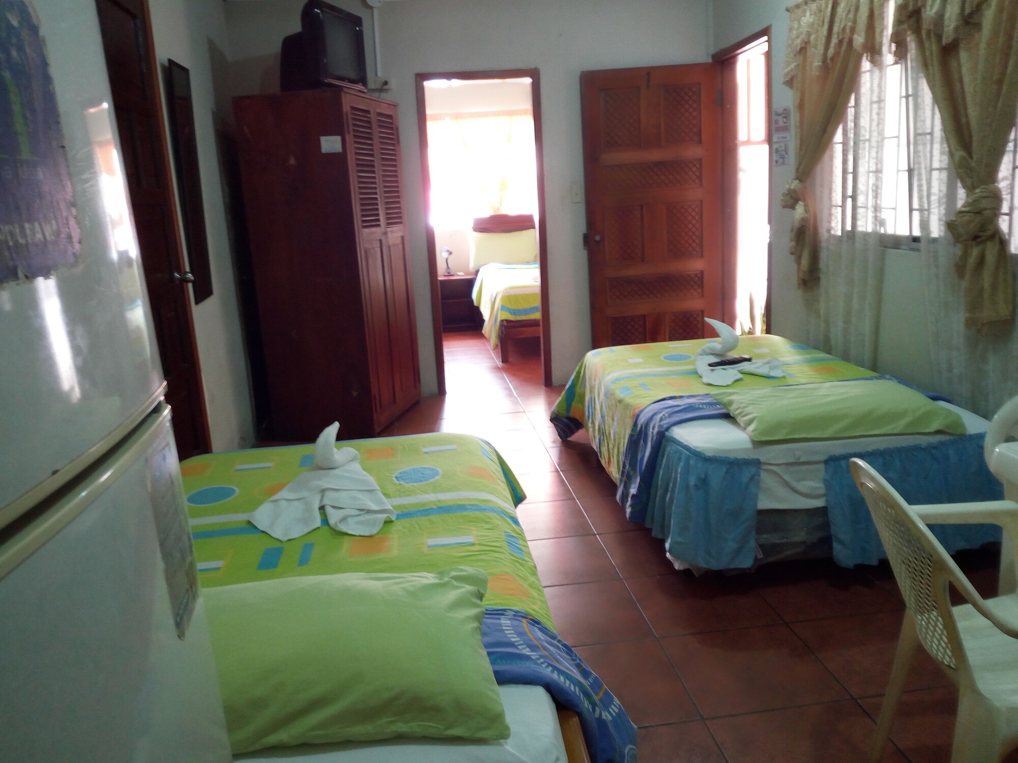 hostal miconia