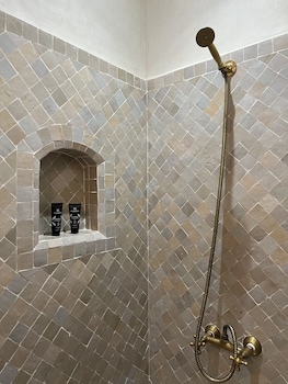 riad dar yammi