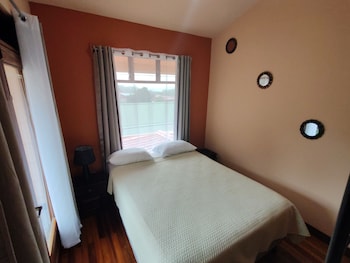 mi casa tica backpackers