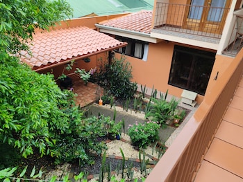 mi casa tica backpackers