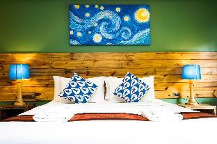 heuan pak dee hostel at gallery