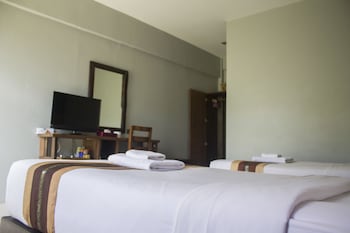 heuan pak dee hostel at gallery