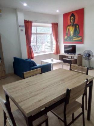 merlin plaza apartments