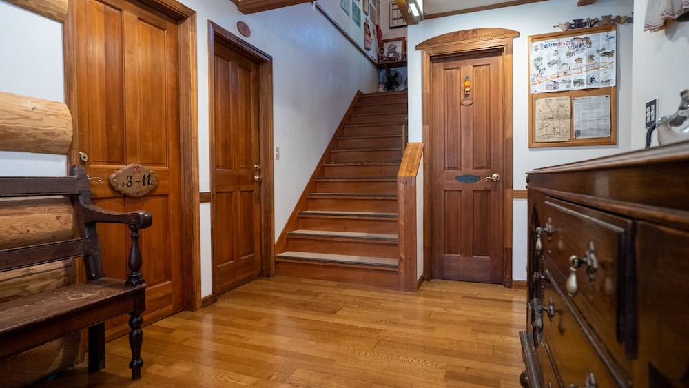 pension and log cottage hoshinoko