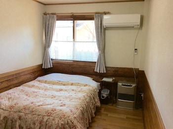 pension and log cottage hoshinoko