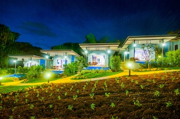 chomphu resort khaolak