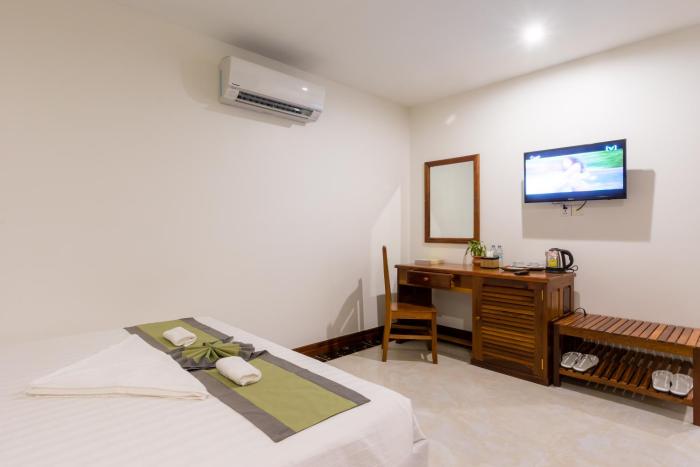 relax hotel