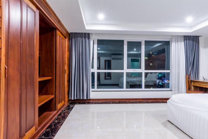 relax hotel