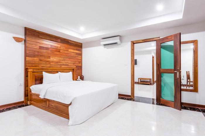 relax hotel