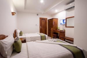 relax hotel