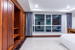 relax hotel