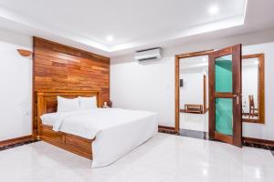 relax hotel