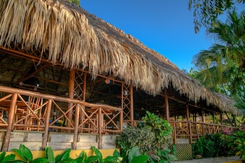 banana palms hotel