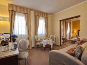 Hotel For You,Olbia>>Golfo Aranci,4 star