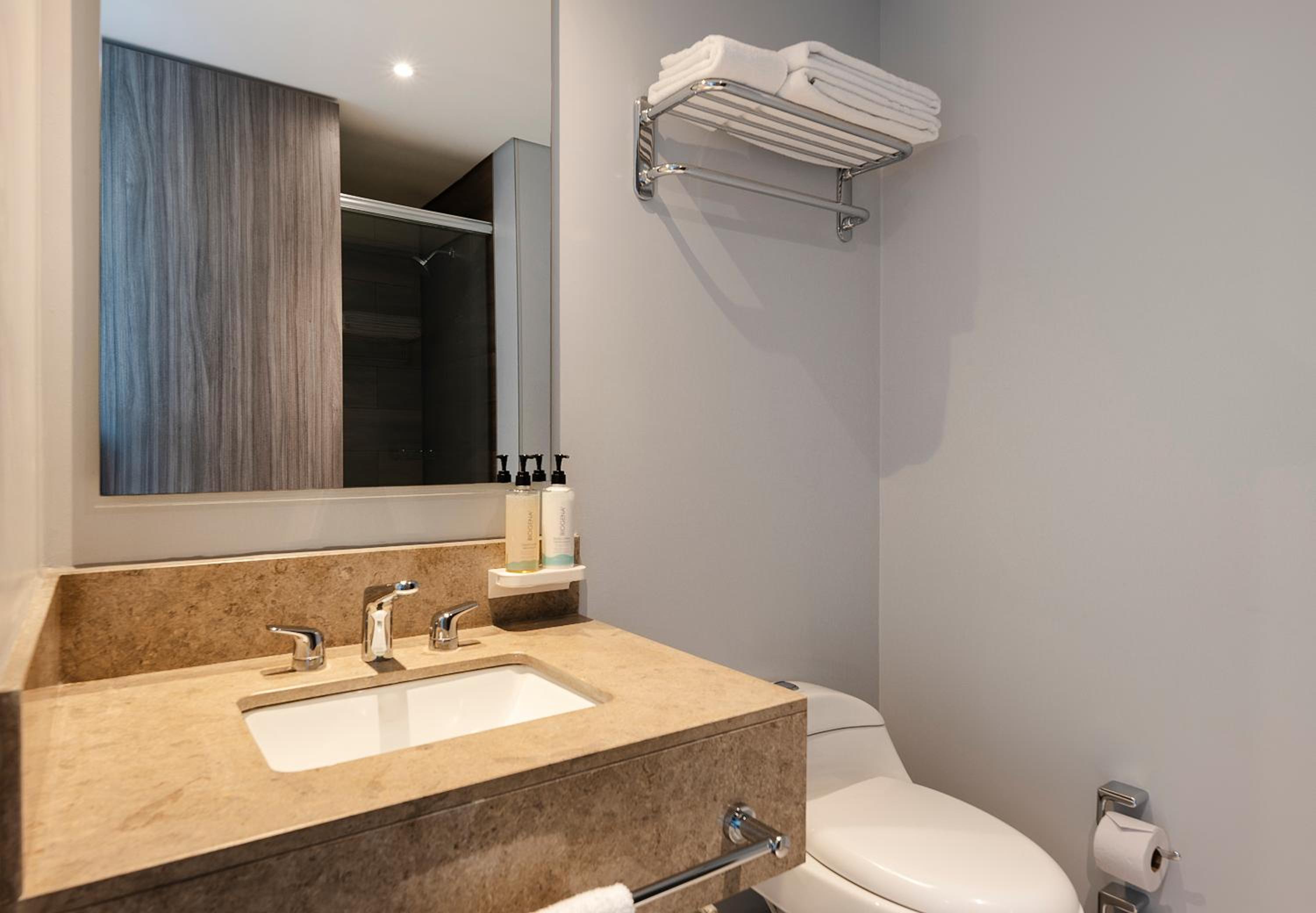 hampton by hilton barranquilla