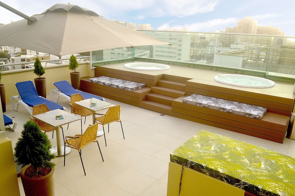 hampton by hilton barranquilla