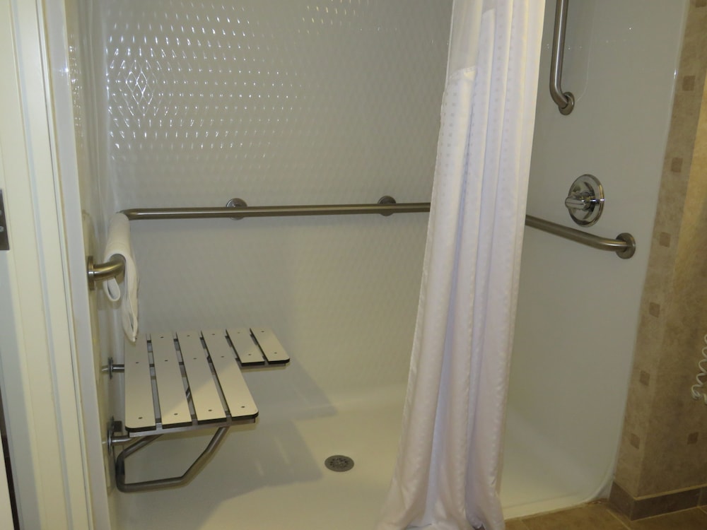 holiday inn express hotel and suites bartlesville by ihg