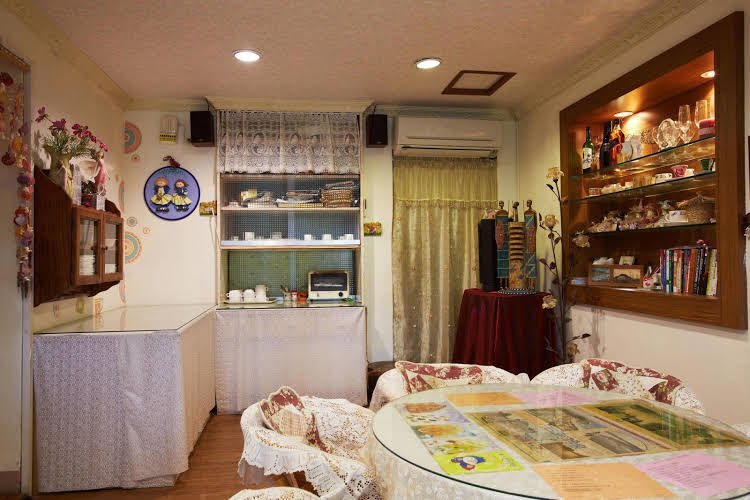 love in pearl hostel